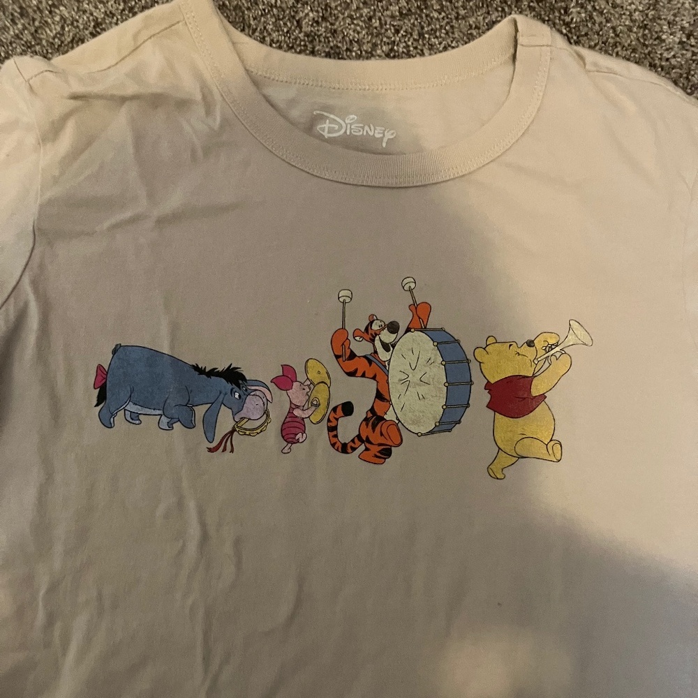 Disney top
